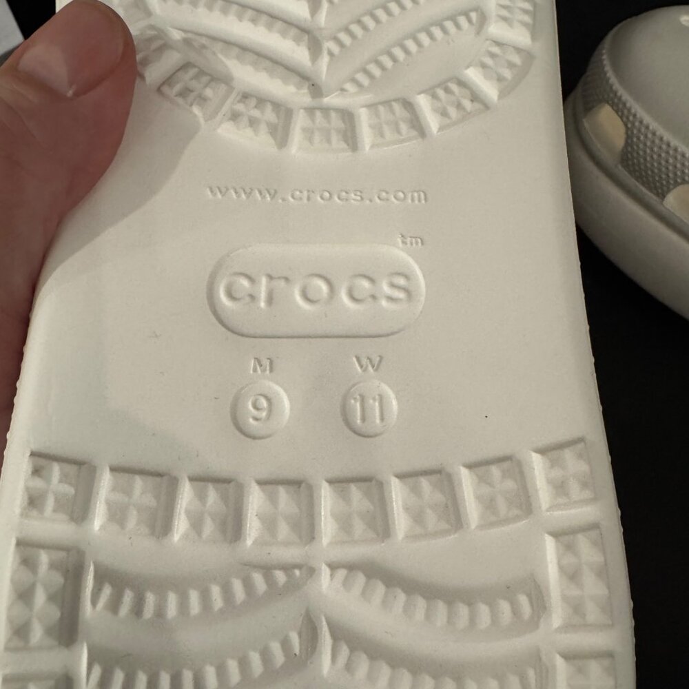 Crocs White Crush Clog Platform Shoes, Size 9 (M) 11(W) WORN ONCE - Picture 7 of 7